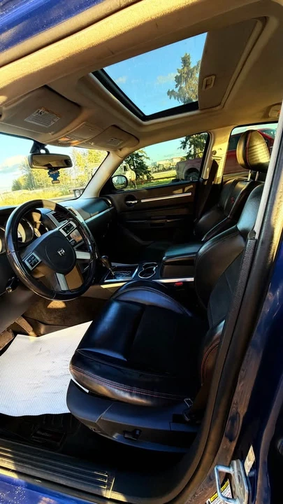 2010 Dodge Charger 6th Gen - Image 13 of 16
