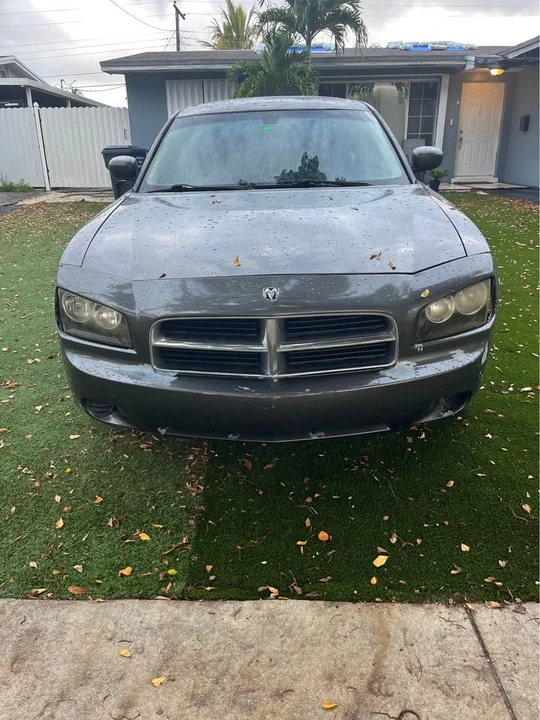 2010 Dodge Charger 6th Gen - Image 4 of 4