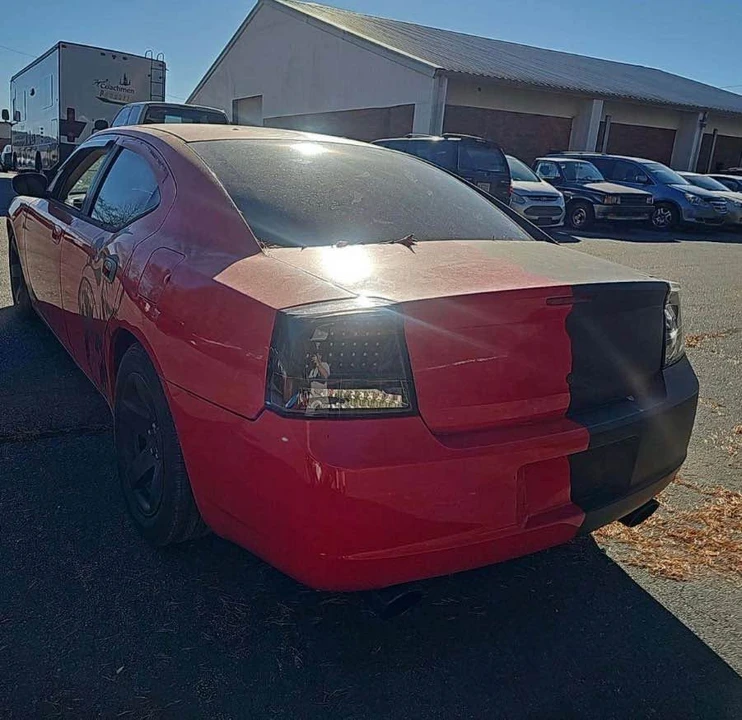 2010 Dodge Charger 6th Gen - Image 2 of 7