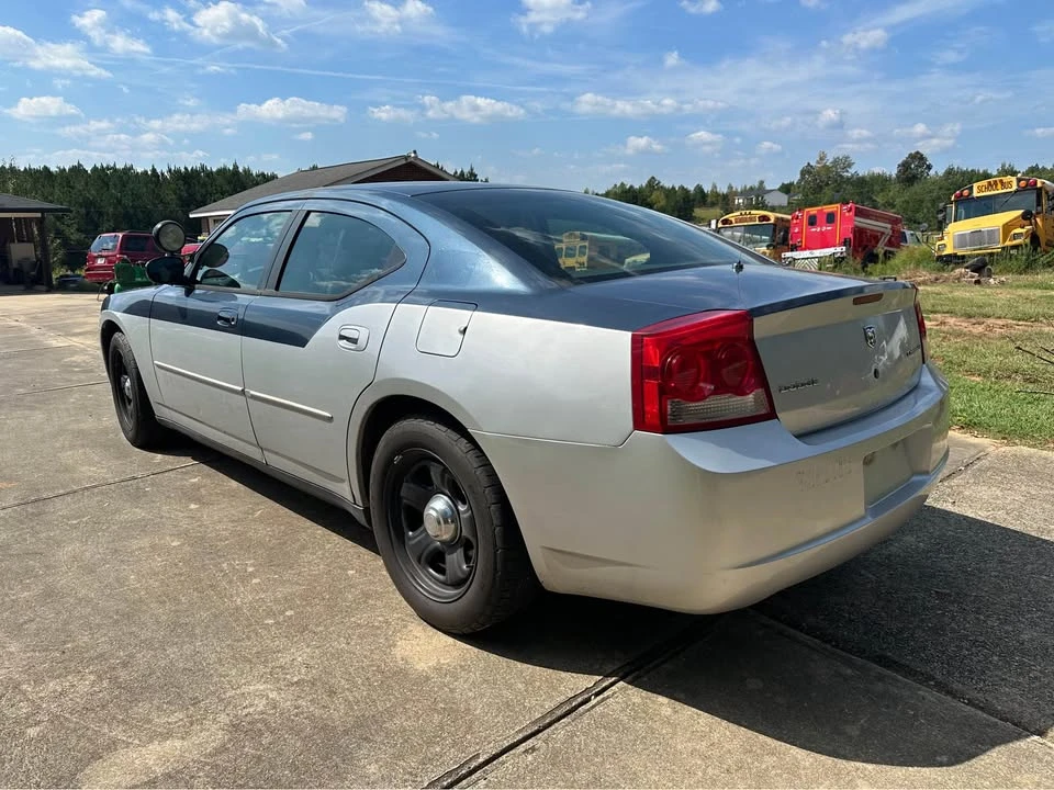 2010 Dodge Charger 6th Gen - Image 3 of 6