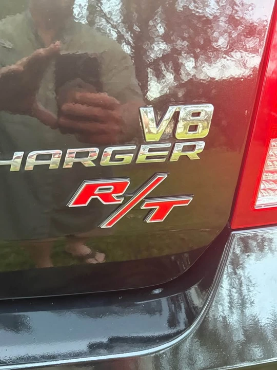 2010 Dodge Charger 6th Gen - Image 6 of 11