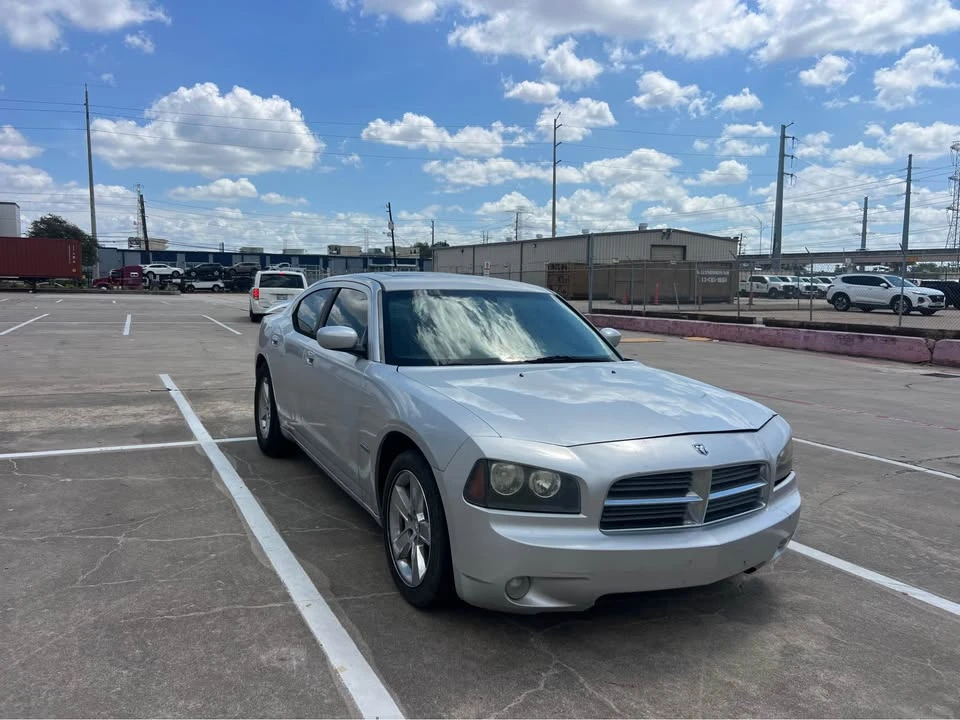 2010 Dodge Charger 6th Gen - Image 4 of 10