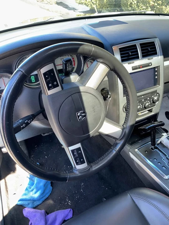 2010 Dodge Charger 6th Gen - Image 3 of 14