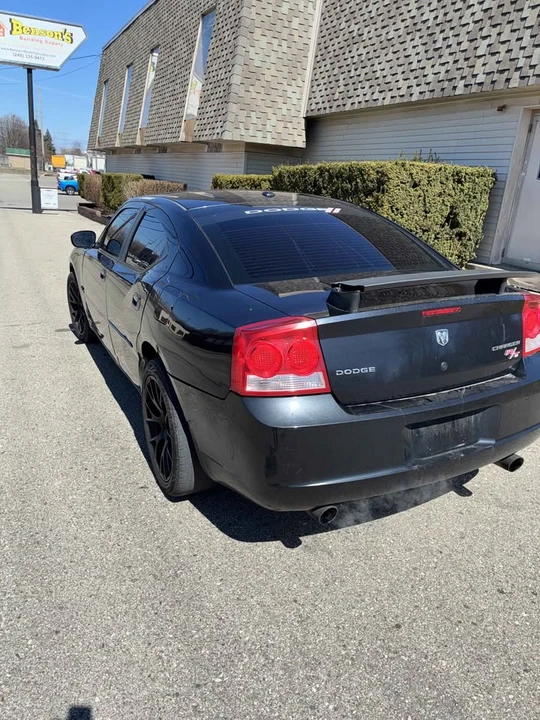 2010 Dodge Charger 6th Gen - Image 7 of 14
