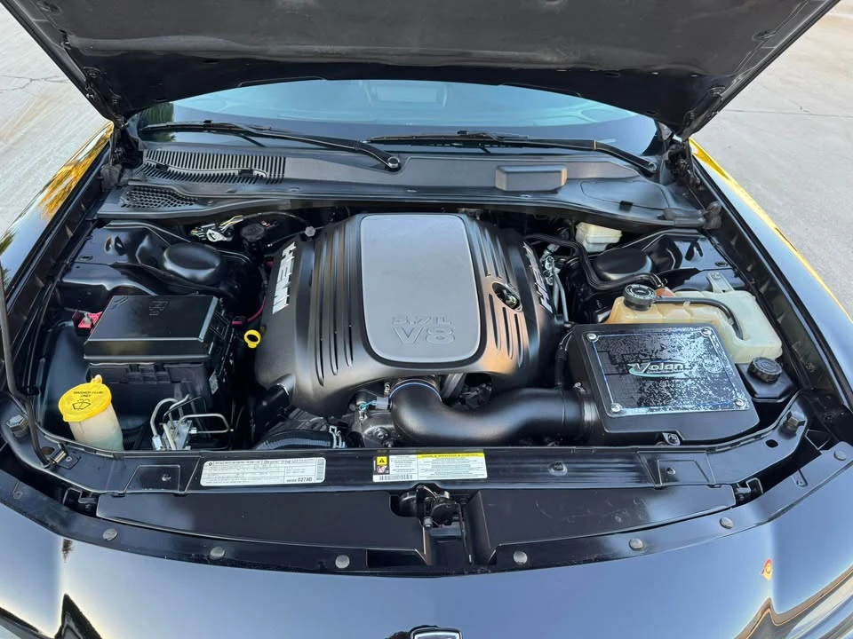 2010 Dodge Charger 6th Gen - Image 2 of 20