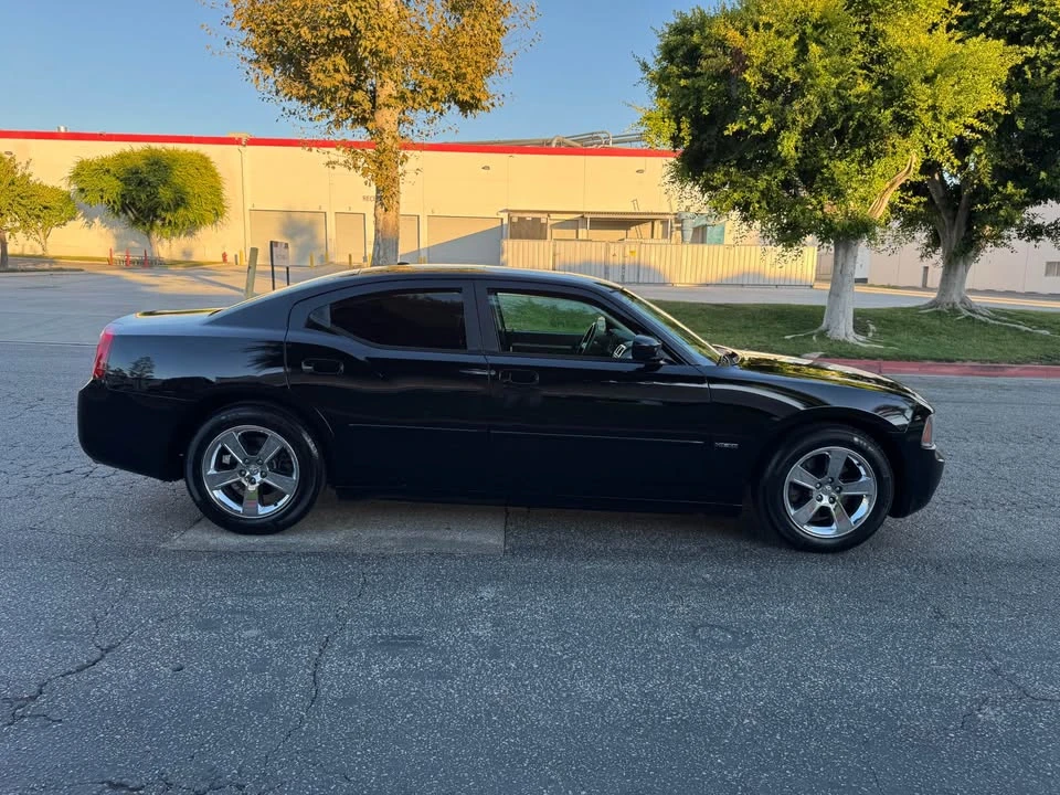 2010 Dodge Charger 6th Gen - Image 9 of 19