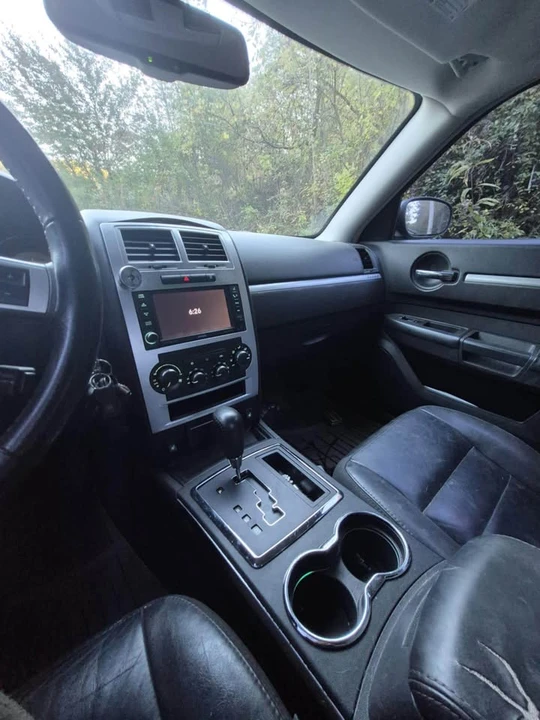 2010 Dodge Charger 6th Gen - Image 7 of 8