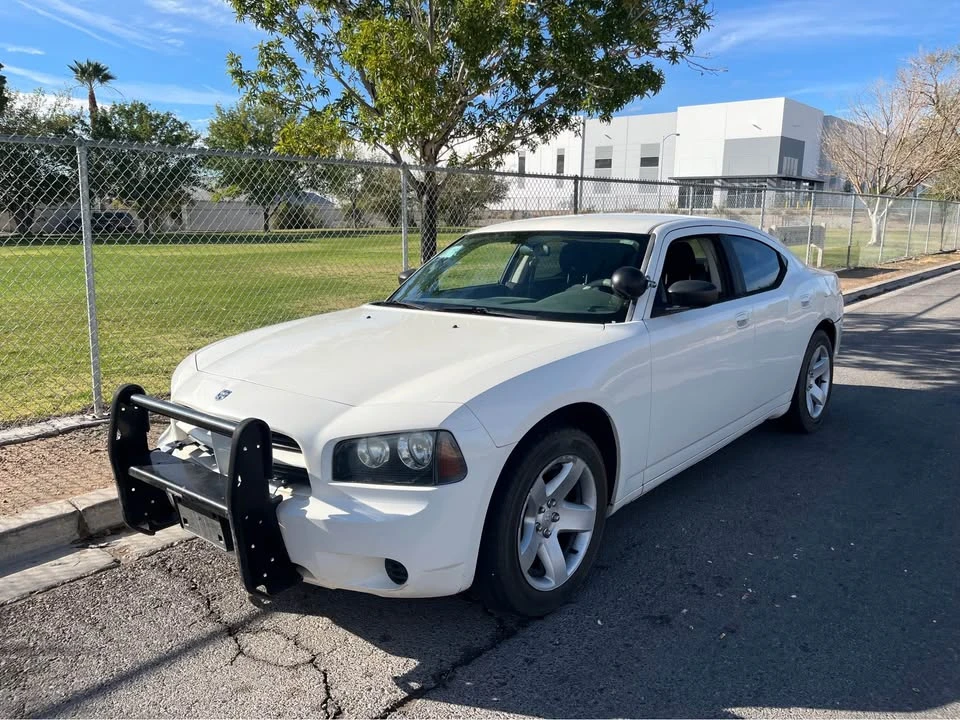 2010 Dodge Charger 6th Gen - Image 2 of 10