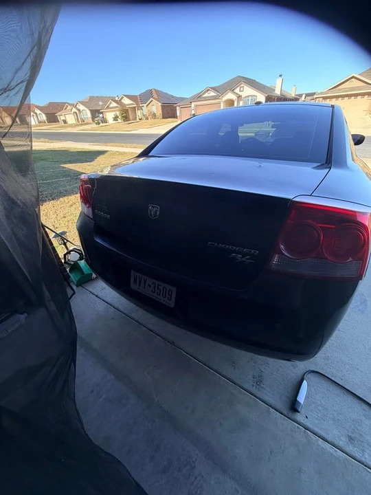 2010 Dodge Charger 6th Gen - Image 10 of 12