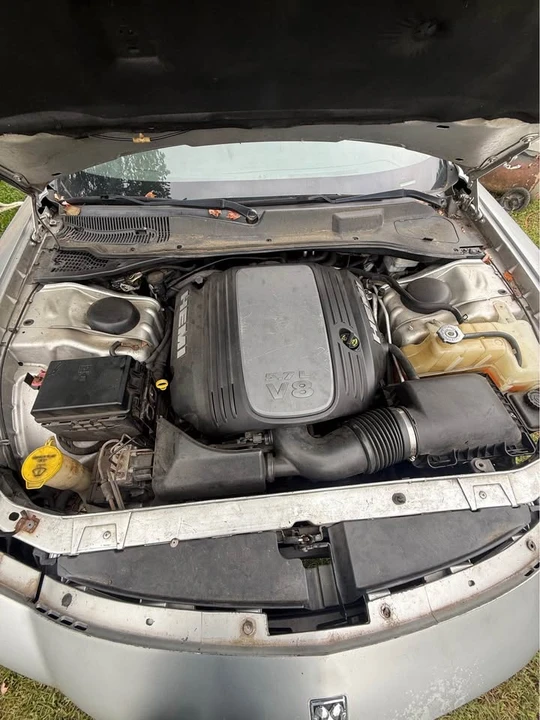 2010 Dodge Charger 6th Gen - Image 7 of 7