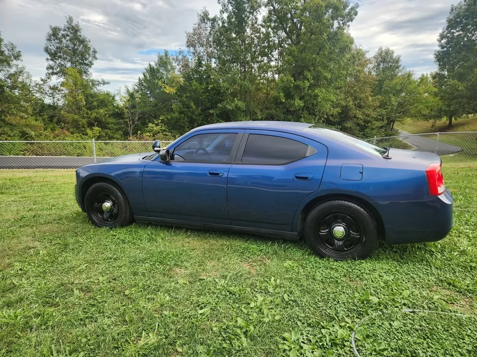 2010 Dodge Charger 6th Gen - Image 3 of 5