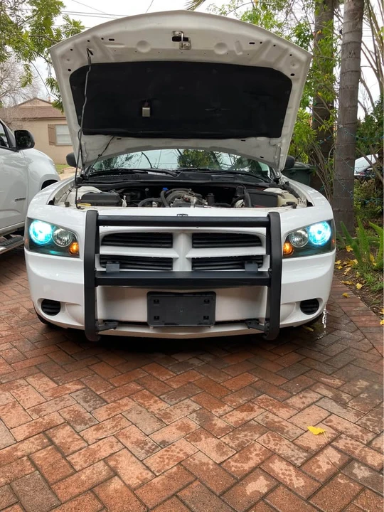 2010 Dodge Charger 6th Gen - Image 3 of 5