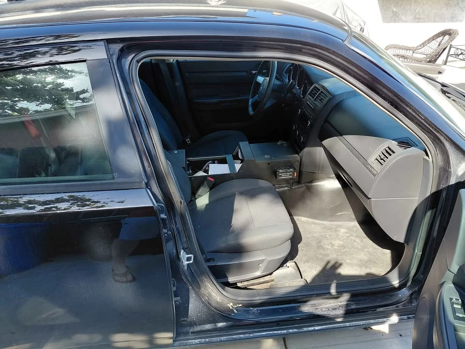 2010 Dodge Charger 6th Gen - Image 5 of 7