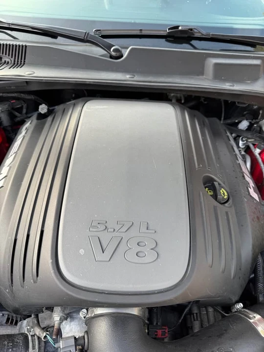 2010 Dodge Charger 6th Gen - Image 8 of 12