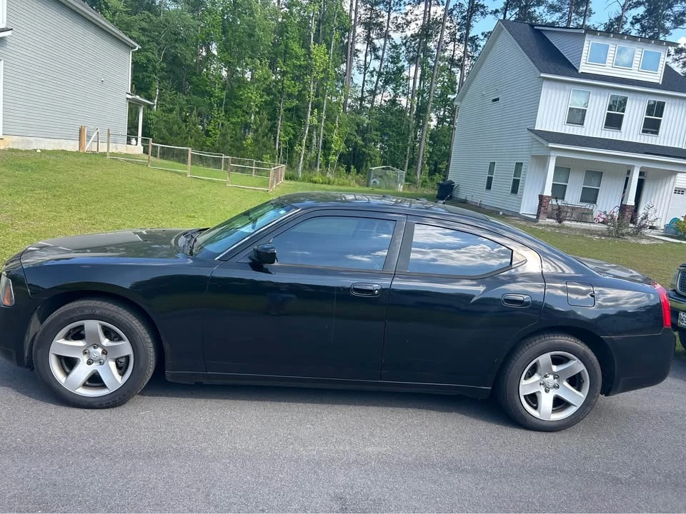 2010 Dodge Charger 6th Gen - Image 6 of 9