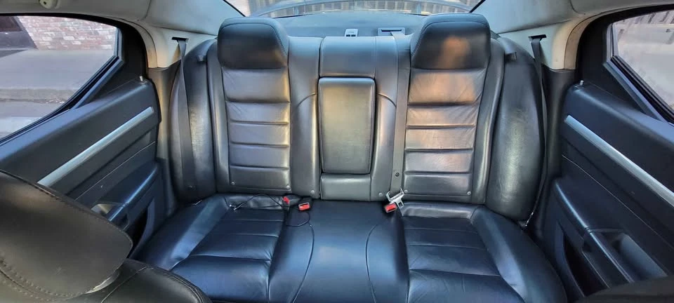 2010 Dodge Charger 6th Gen - Image 3 of 9