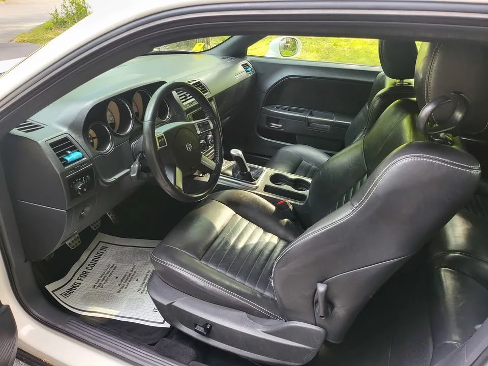 2010 Dodge Charger 6th Gen - Image 8 of 12