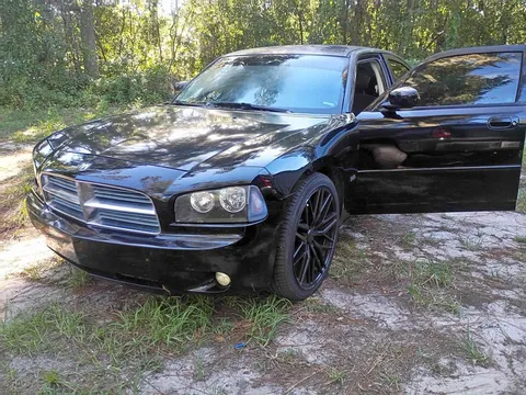 2010 Dodge Charger R/T Sedan 4D