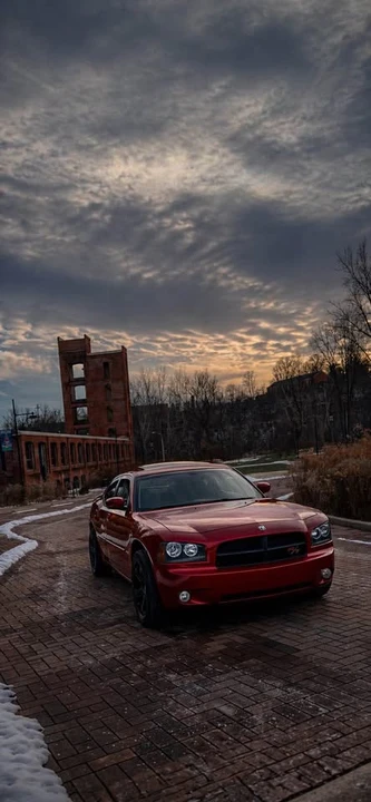 2010 Dodge Charger 6th Gen - Image 4 of 5