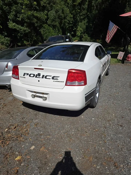 2010 Dodge Charger 6th Gen - Image 4 of 9