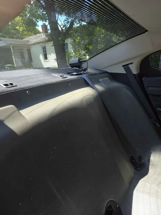2010 Dodge Charger 6th Gen - Image 6 of 10