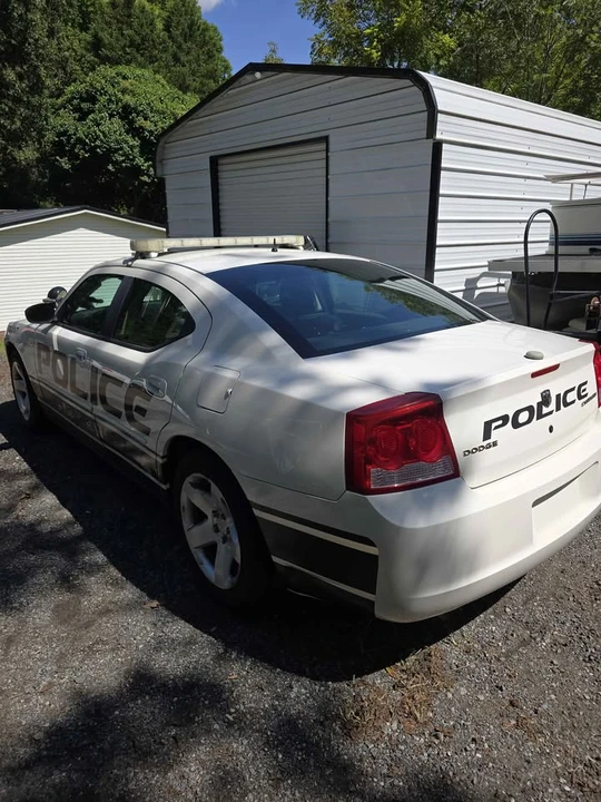 2010 Dodge Charger 6th Gen - Image 3 of 10