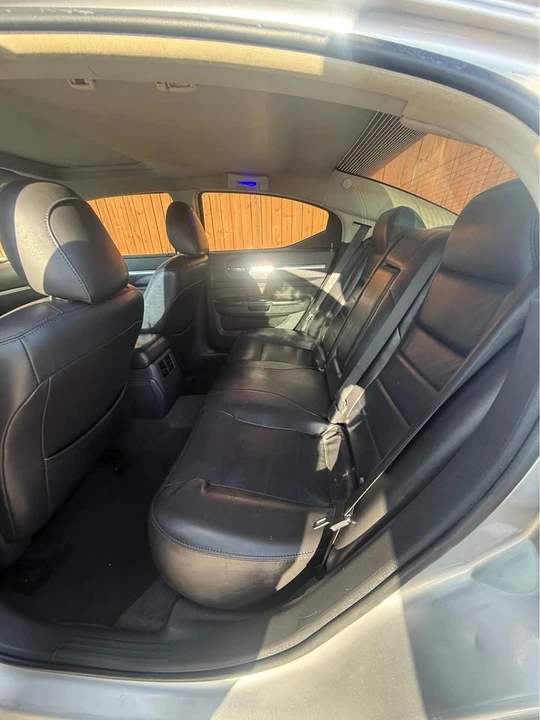 2010 Dodge Charger 6th Gen - Image 11 of 14