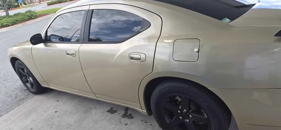 2010 Dodge Charger 6th Gen - Image 7 of 15