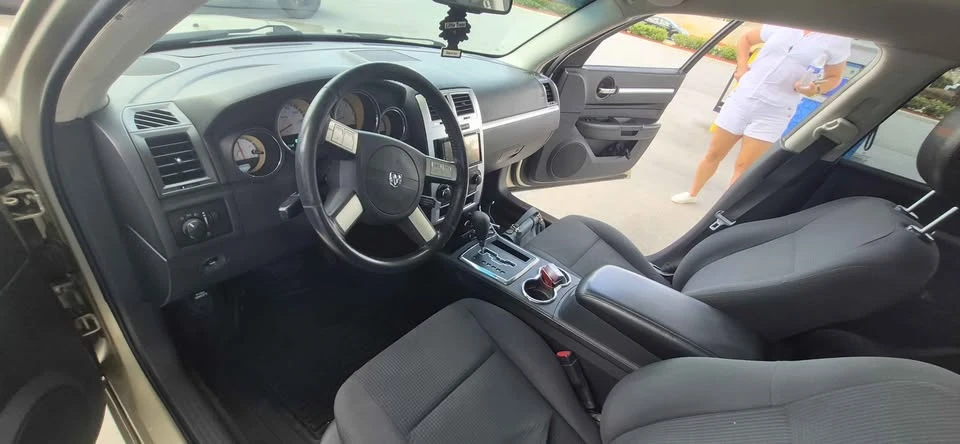 2010 Dodge Charger 6th Gen - Image 13 of 15