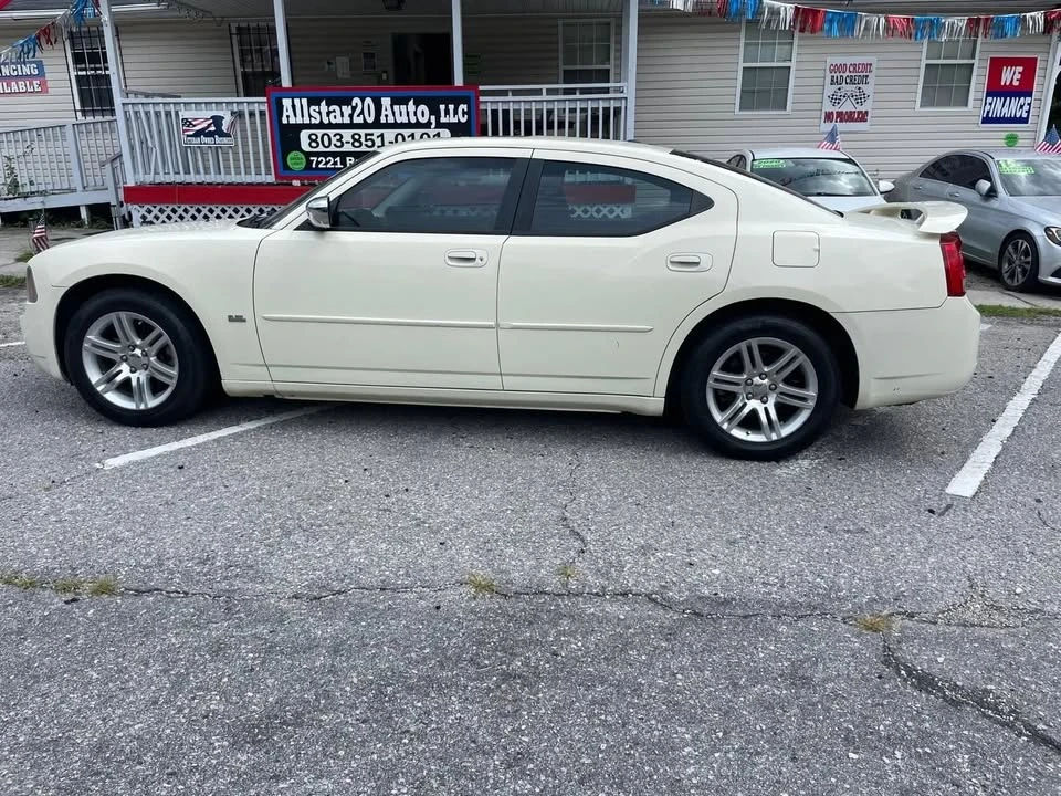 2010 Dodge Charger 6th Gen - Image 3 of 10