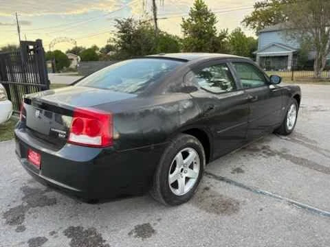 2010 Dodge Charger 6th Gen - Image 2 of 6