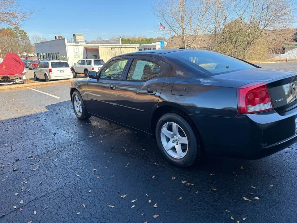 2010 Dodge Charger 6th Gen - Image 6 of 11