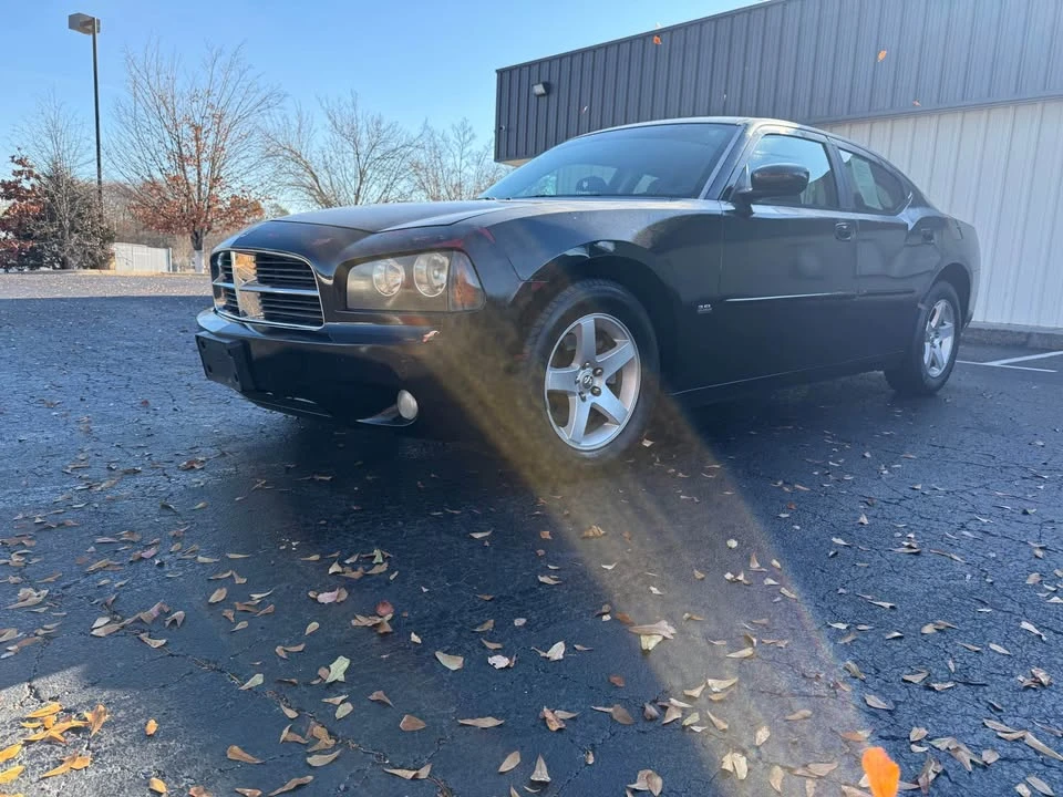 2010 Dodge Charger 6th Gen - Image 4 of 11