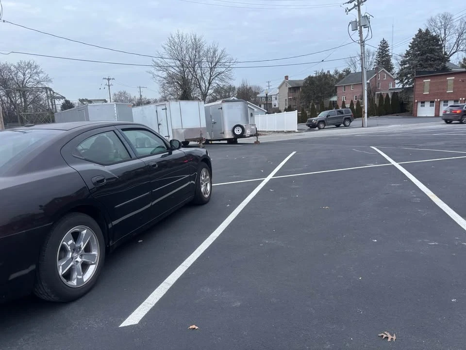 2010 Dodge Charger 6th Gen - Image 4 of 5