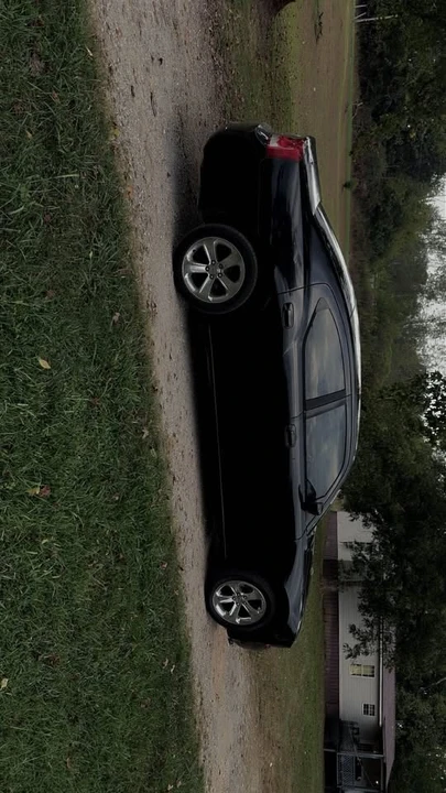 2010 Dodge Charger 6th Gen - Image 13 of 20