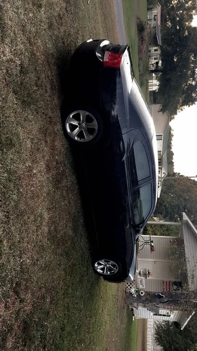 2010 Dodge Charger 6th Gen - Image 5 of 20