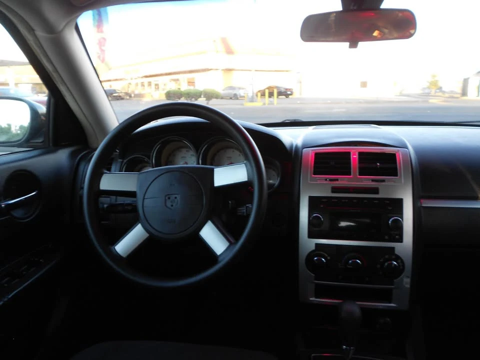 2010 Dodge Charger 6th Gen - Image 12 of 14