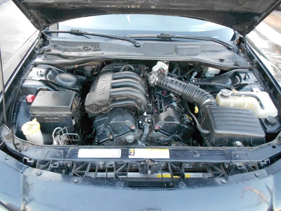 2010 Dodge Charger 6th Gen - Image 14 of 14