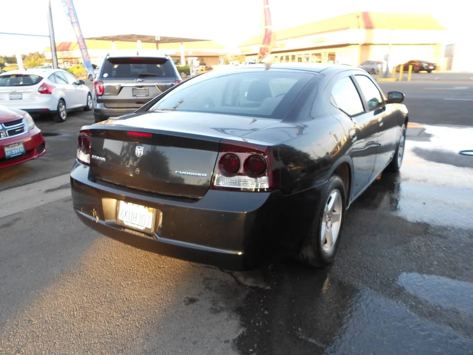 2010 Dodge Charger 6th Gen - Image 4 of 14