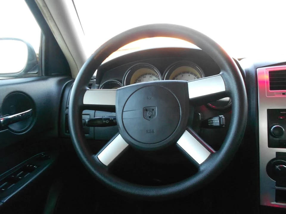 2010 Dodge Charger 6th Gen - Image 11 of 14