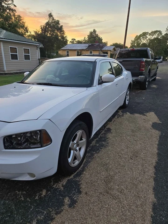 2010 Dodge Charger 6th Gen - Image 4 of 5