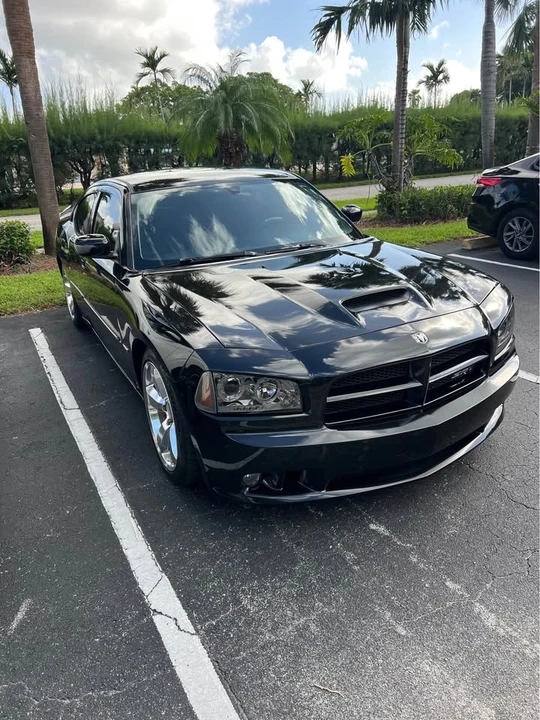 2010 Dodge Charger SRT & 392 6th Gen - Image 14 of 15