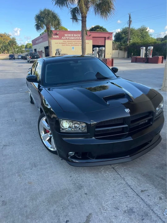 2010 Dodge Charger SRT & 392 6th Gen - Image 9 of 15