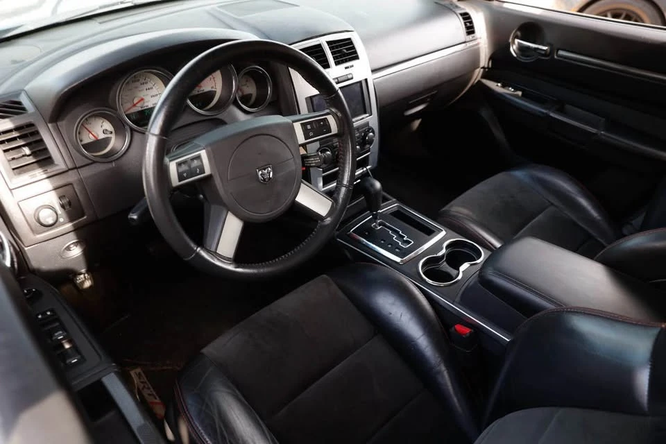 2010 Dodge Charger SRT & 392 6th Gen - Image 9 of 16