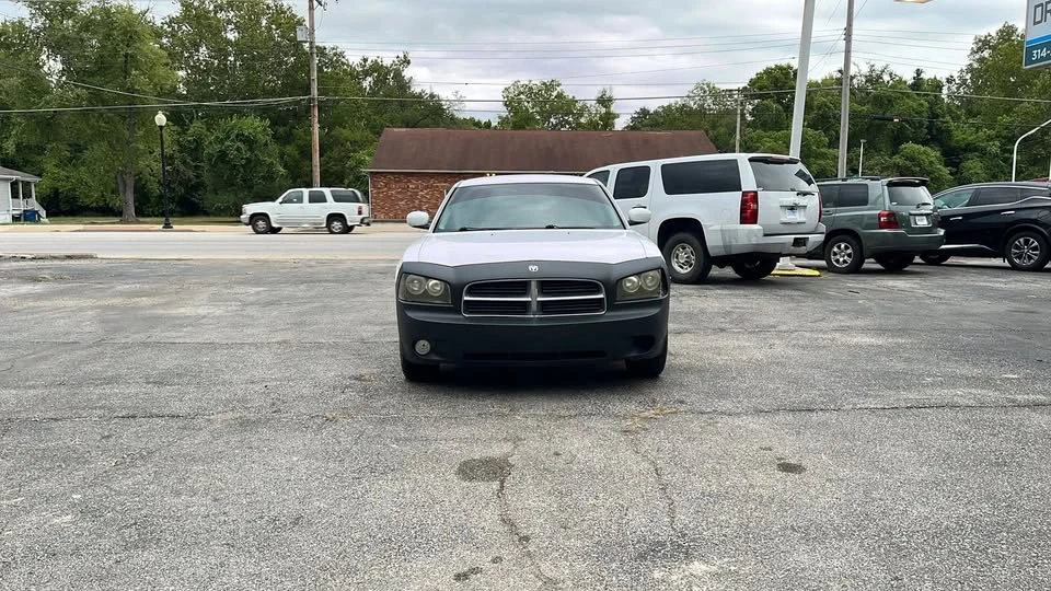 2010 Dodge Charger 6th Gen - Image 4 of 18