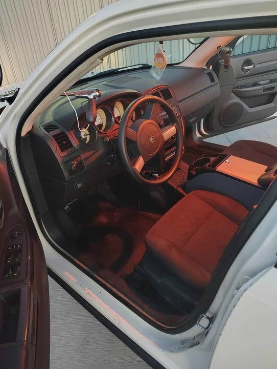 2010 Dodge Charger 6th Gen - Image 8 of 8