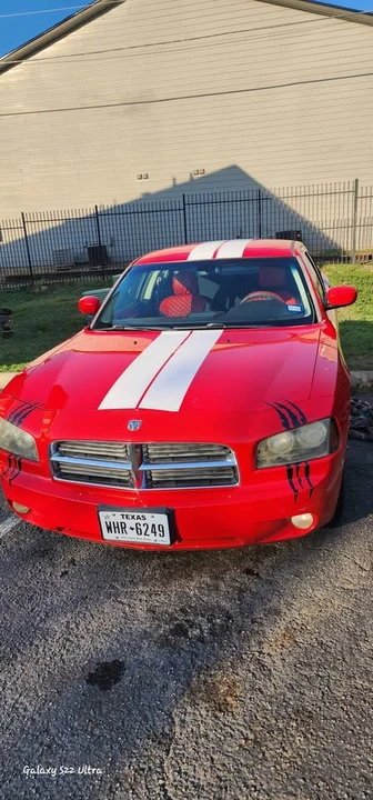 2010 Dodge Charger - Image 6 of 7