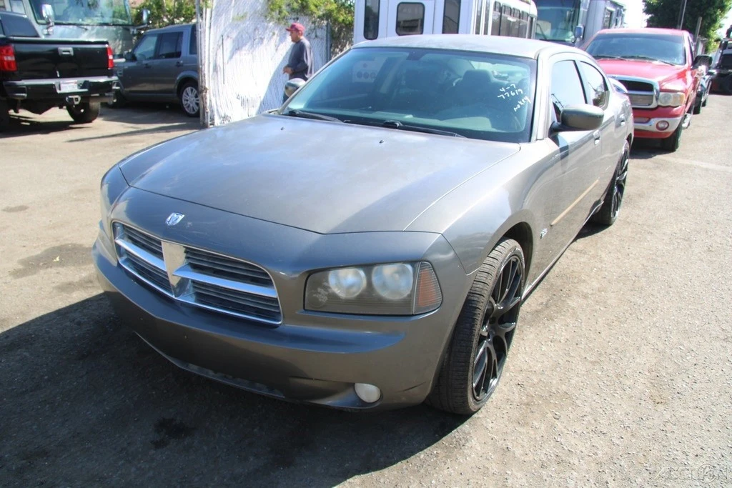 2010 Dodge Charger 6th Gen - Image 2 of 21