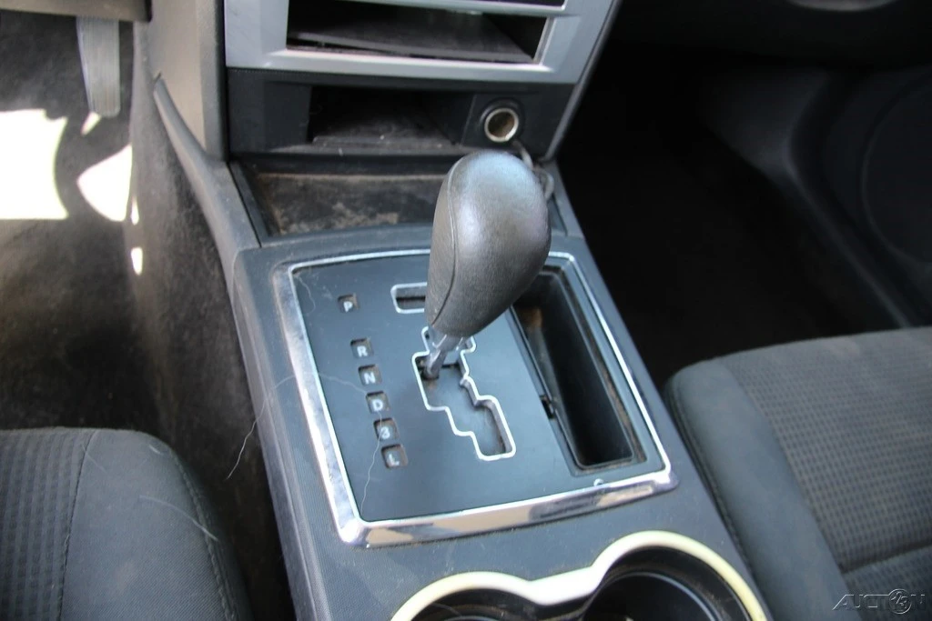 2010 Dodge Charger 6th Gen - Image 18 of 21