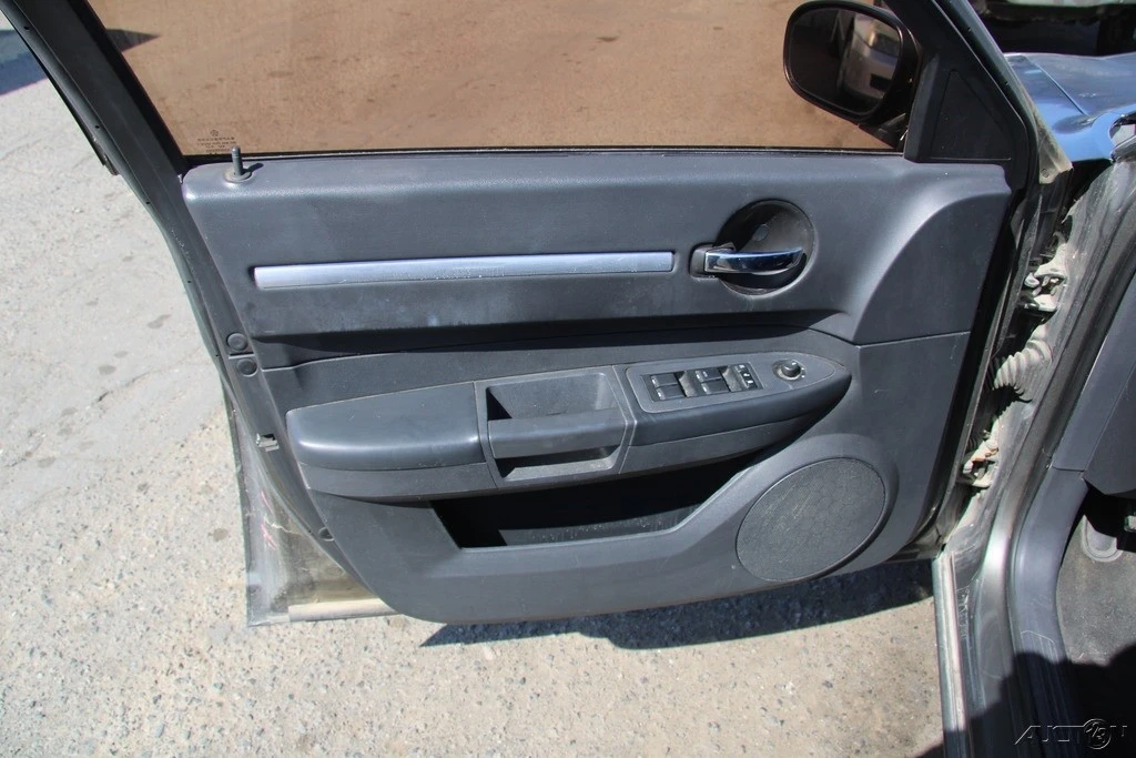 2010 Dodge Charger 6th Gen - Image 13 of 21